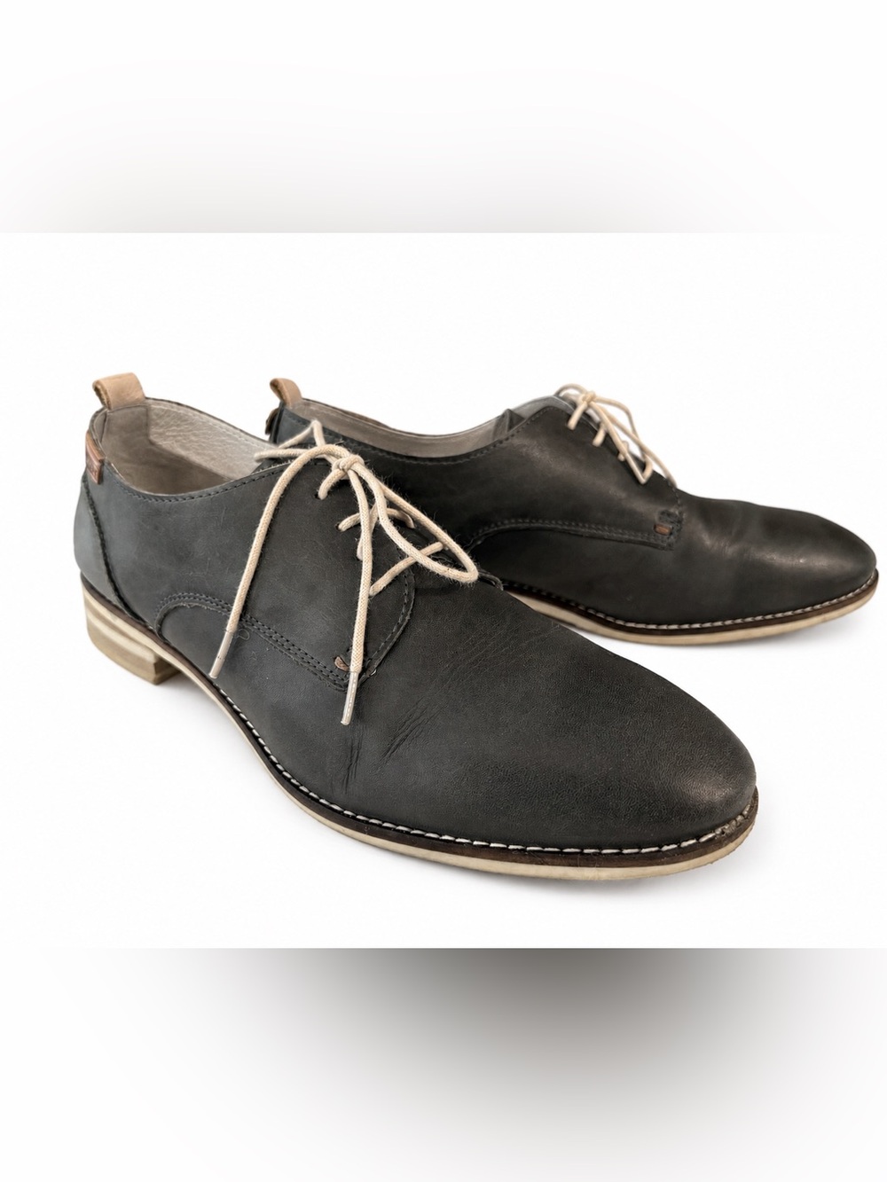 Pikolinos blue leather derby shoes, striped heel, white laces. 40